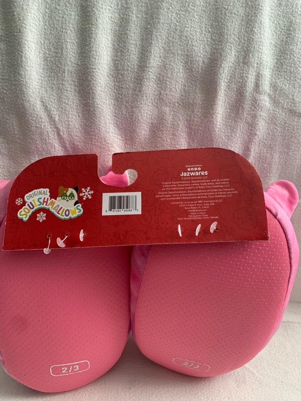 NWT Squishmellow Christmas Unicorn Slippers, Size 2/3 Kids - Picture 4 of 6